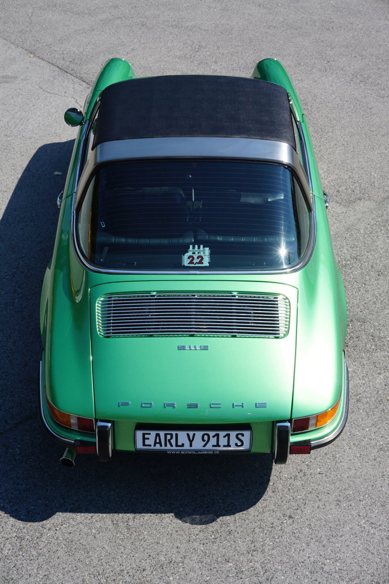 Porsche 911 E