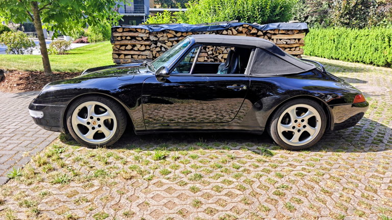 Porsche 993 Carrera
