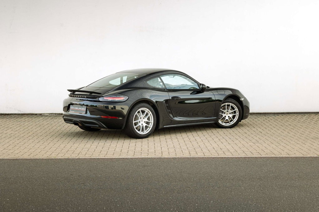 Porsche 718 Cayman