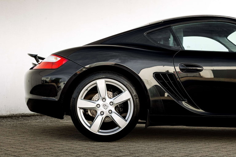 Porsche 987 Cayman