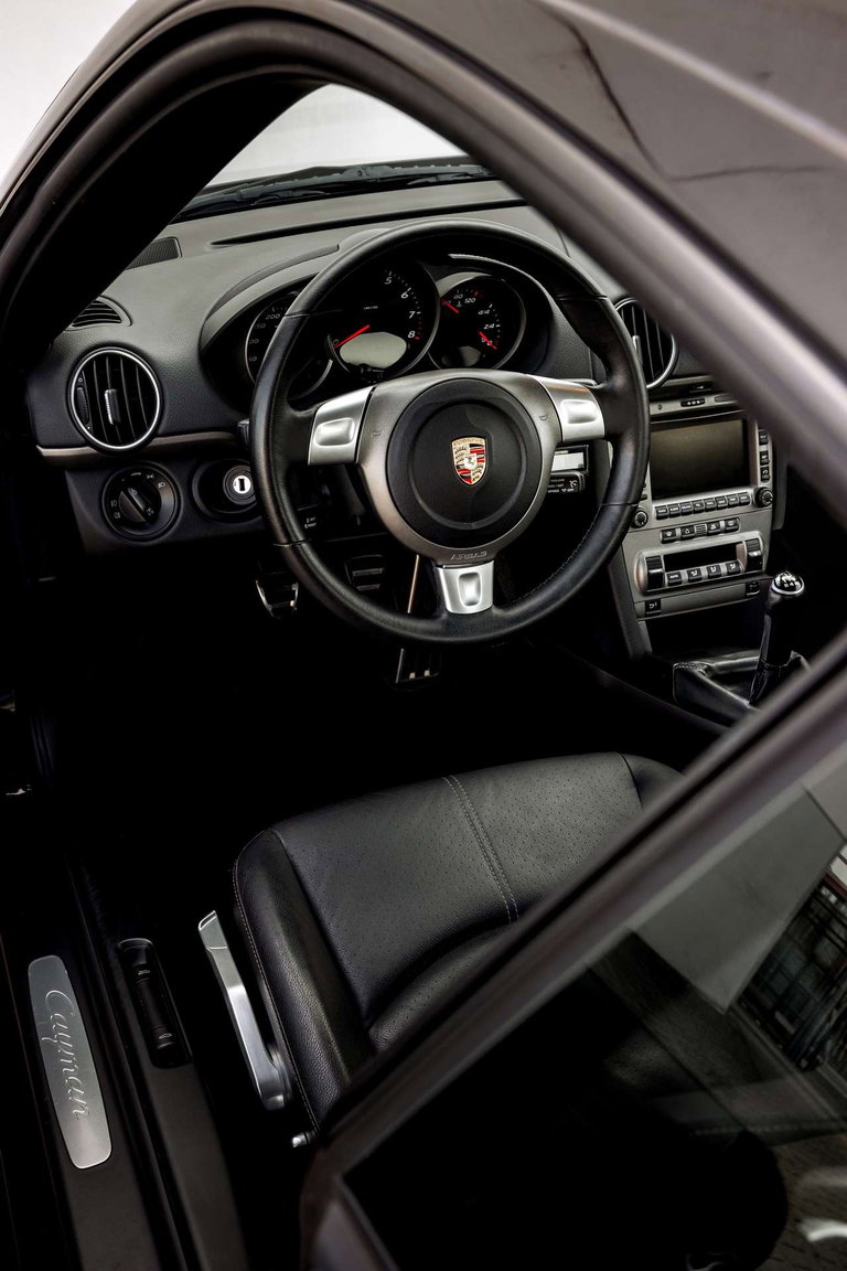 Porsche 987 Cayman