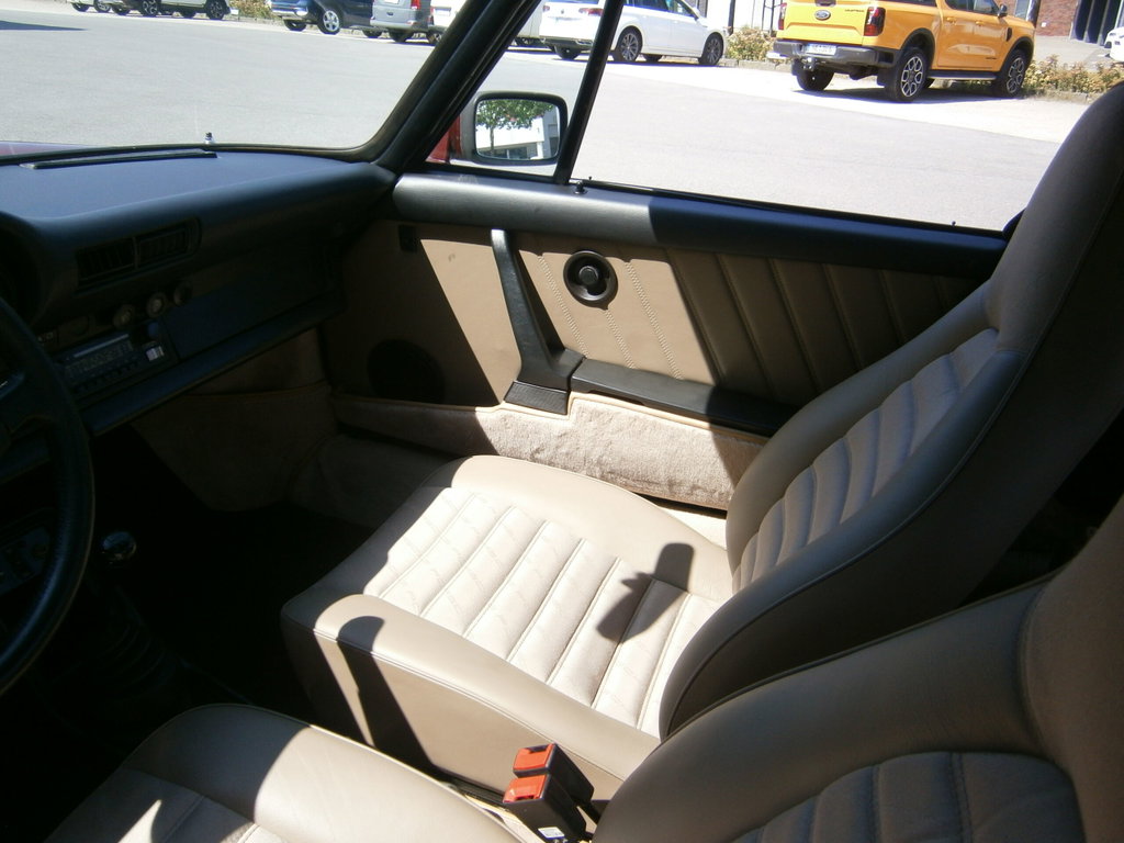 Porsche 911 SC