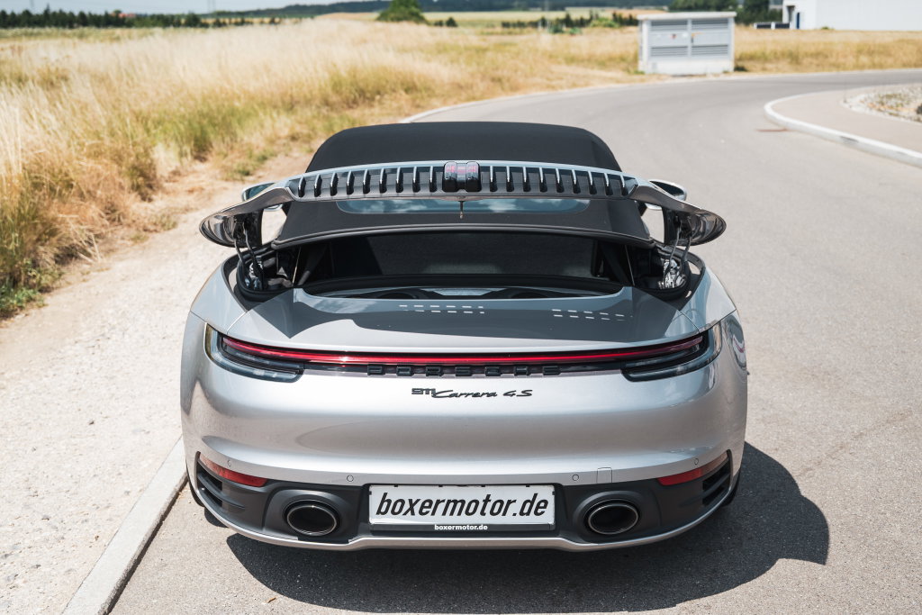 Porsche 992 Carrera 4S