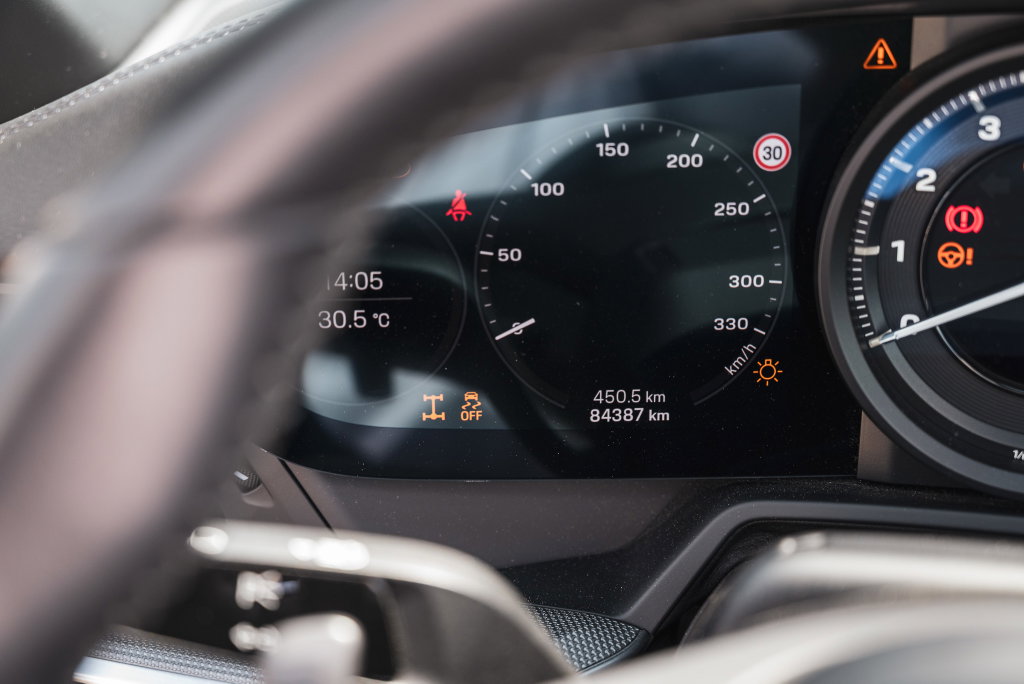 Porsche 992 Carrera 4S