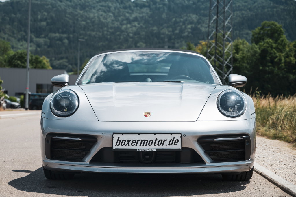 Porsche 992 Carrera 4S