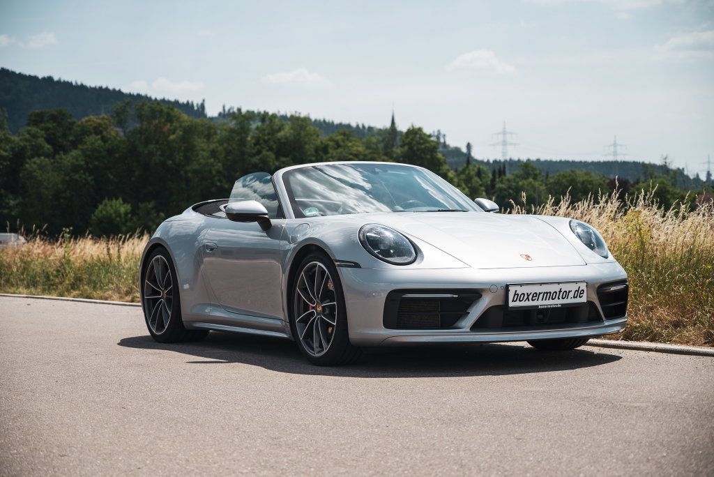 Porsche 992 Carrera 4S
