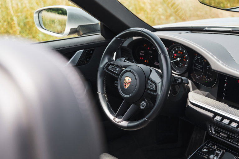 Porsche 992 Carrera 4S
