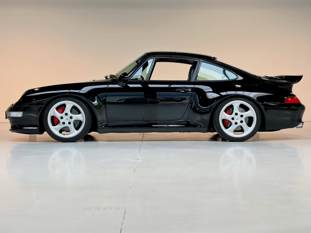 Porsche 993 Carrera 4S
