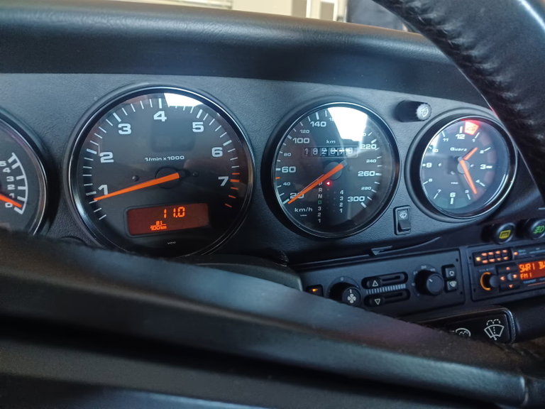 Porsche 964 Carrera 2