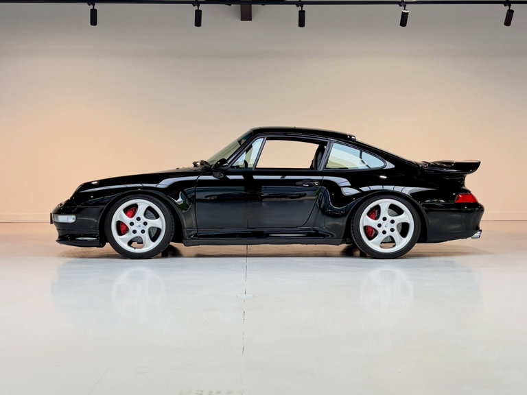 Porsche 993 Carrera 4S
