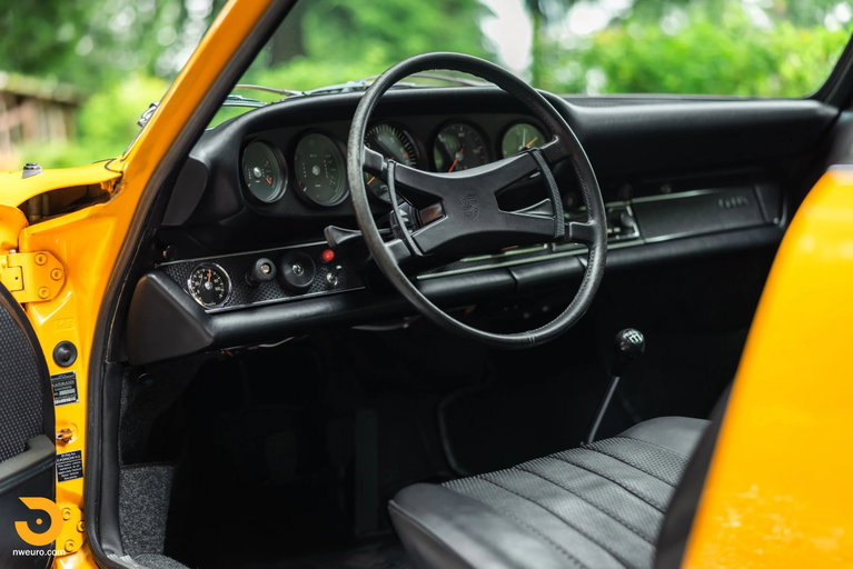 Porsche 911 T