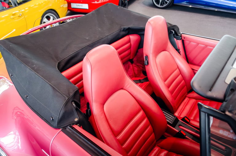 Porsche 964 Carrera 2 Cabrio WTL