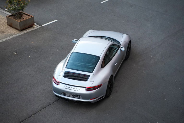 Porsche 991.2 Carrera GTS