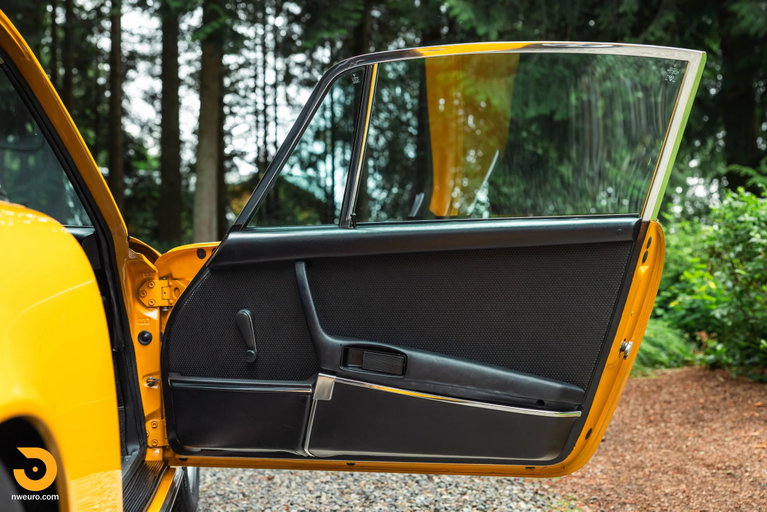Porsche 911 T