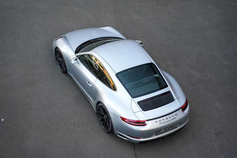 Porsche 991.2 Carrera GTS