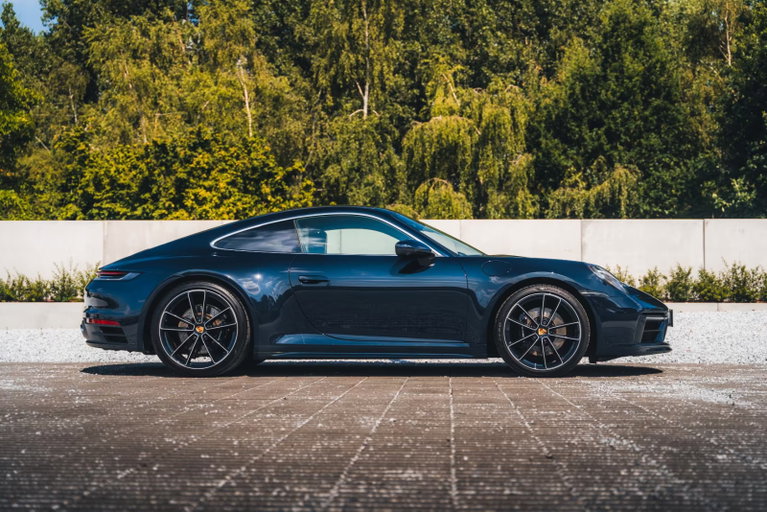 Porsche 992 Belgian Legend Edition