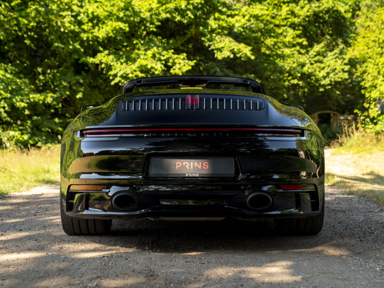 Porsche 992 Carrera 4S