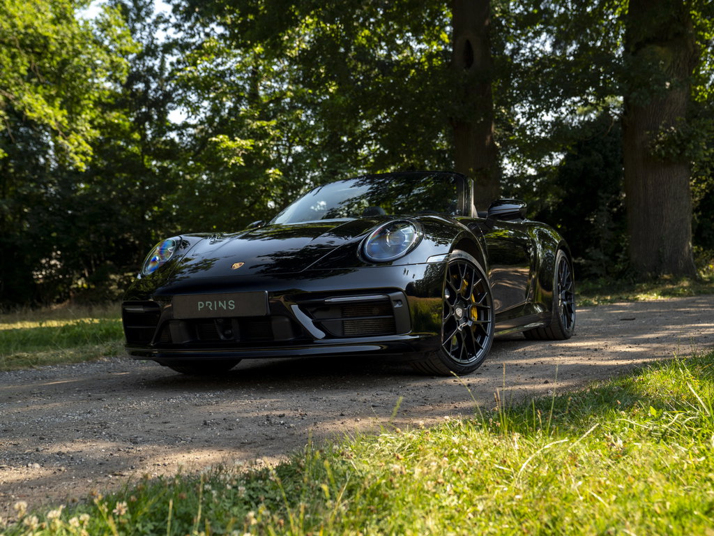 Porsche 992 Carrera 4S