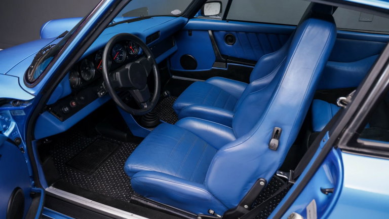 Porsche 911 Turbo 3.3 (US)
