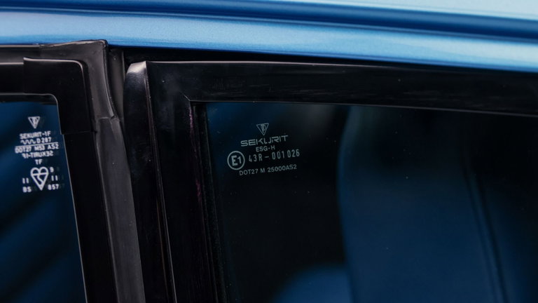 Porsche 911 Turbo 3.3 (US)