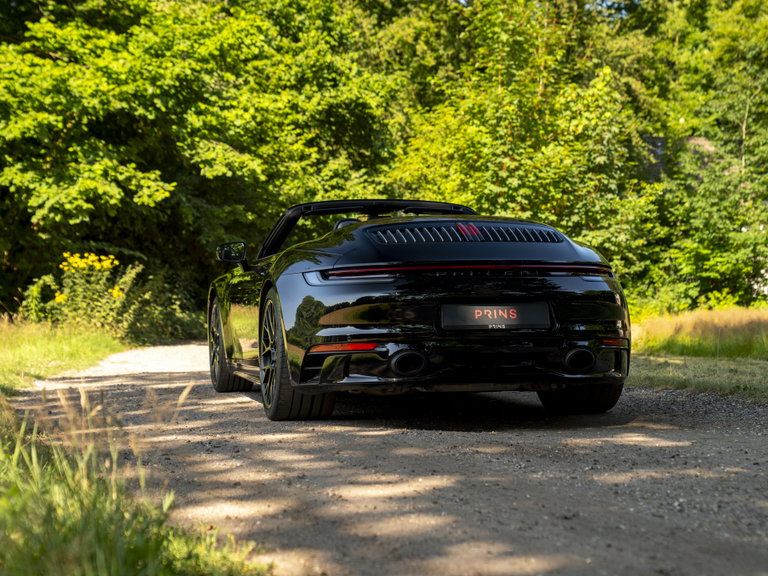 Porsche 992 Carrera 4S