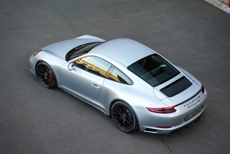 Porsche 991.2 Carrera GTS