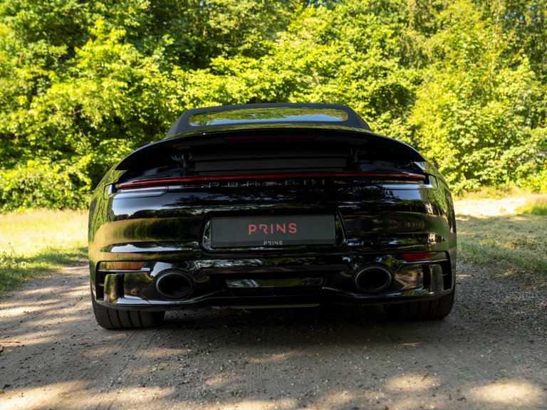 Porsche 992 Carrera 4S