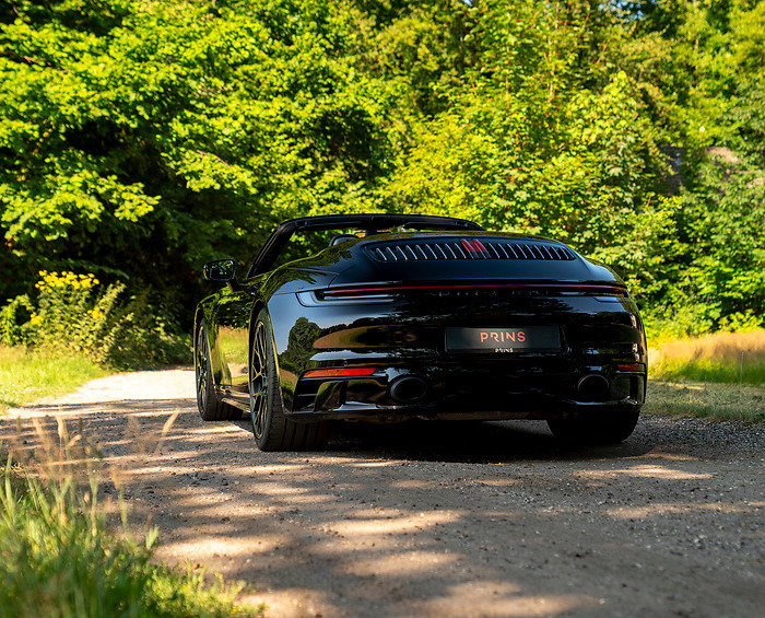 Porsche 992 Carrera 4S