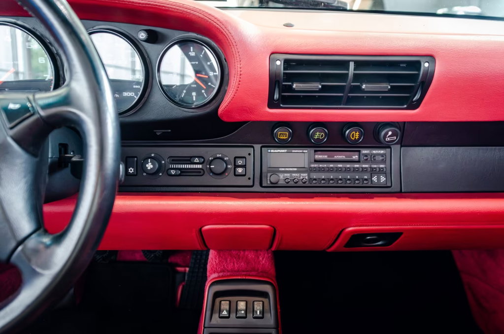 Porsche 964 Carrera 2 Cabrio WTL