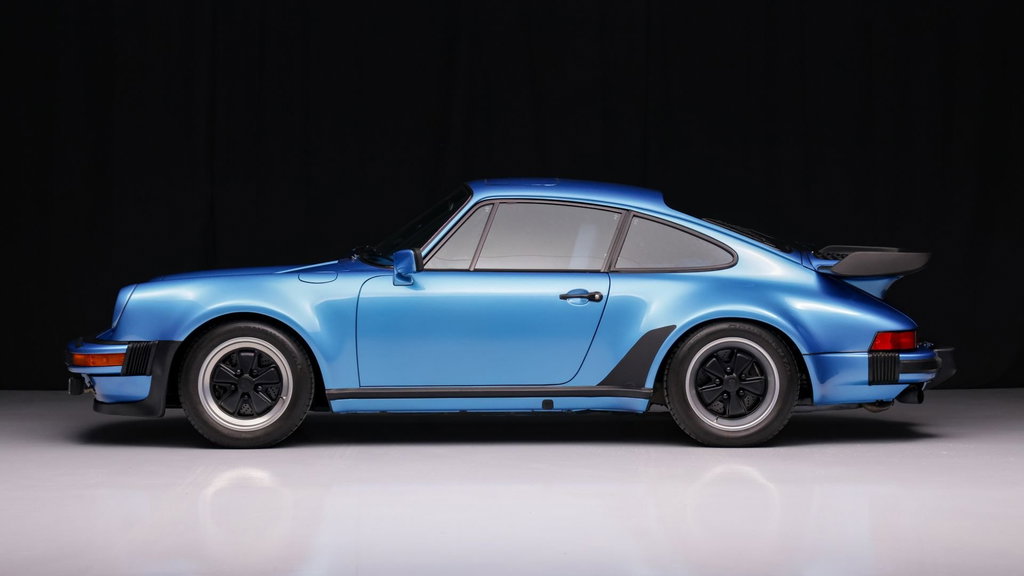 Porsche 911 Turbo 3.3 (US)