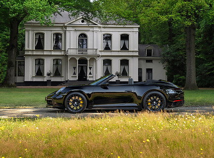 Porsche 992 Carrera 4S