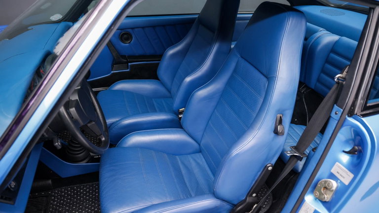 Porsche 911 Turbo 3.3 (US)
