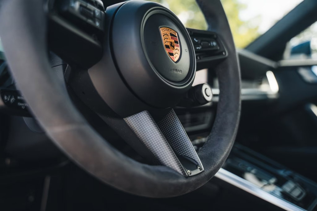 Porsche 992 Belgian Legend Edition