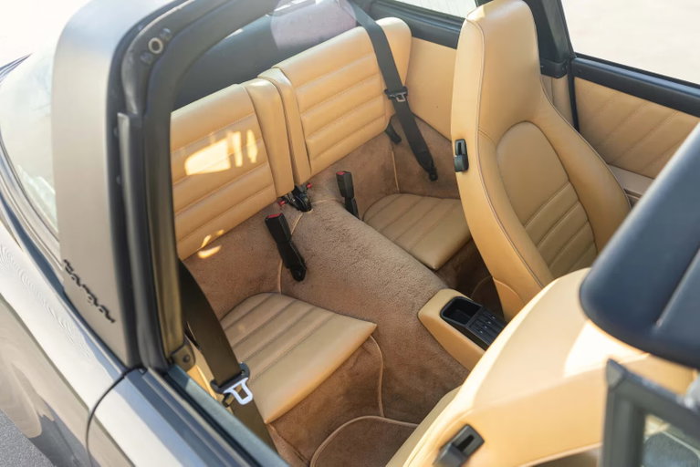 Porsche 964 Carrera 2