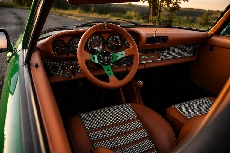 Porsche 911 SC