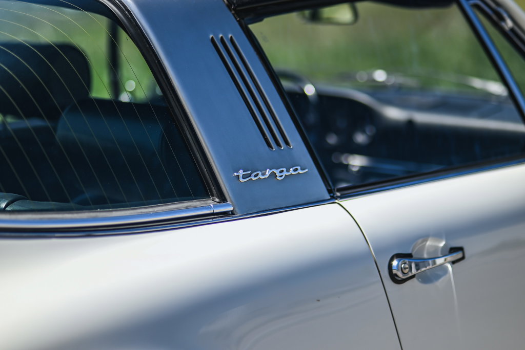 Porsche 911 T