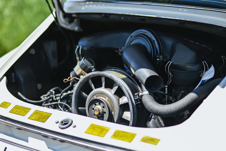 Porsche 911 T