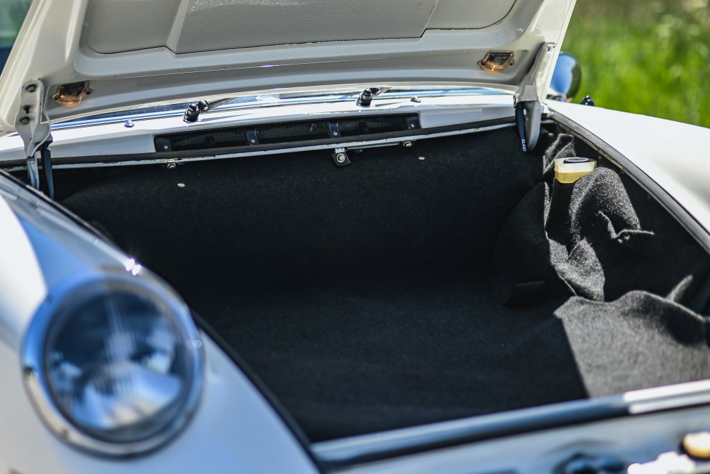 Porsche 911 T