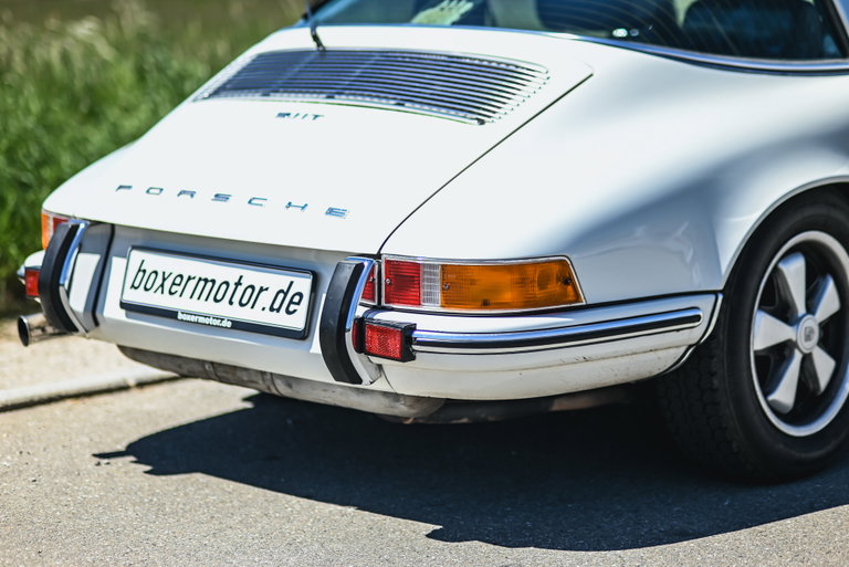 Porsche 911 T