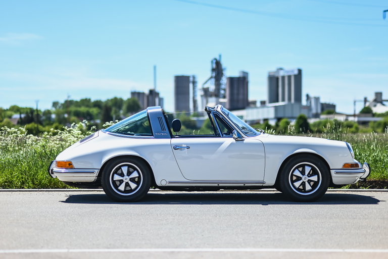 Porsche 911 T