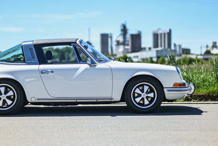 Porsche 911 T