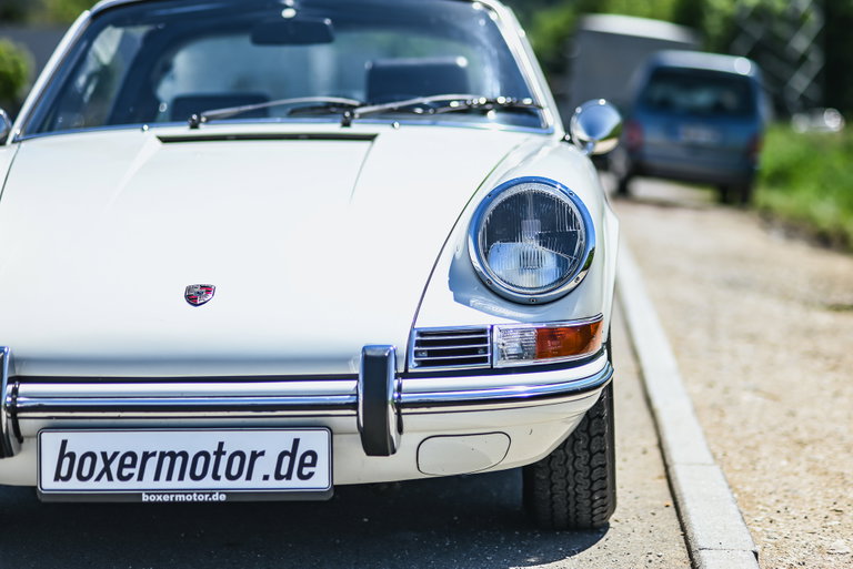 Porsche 911 T