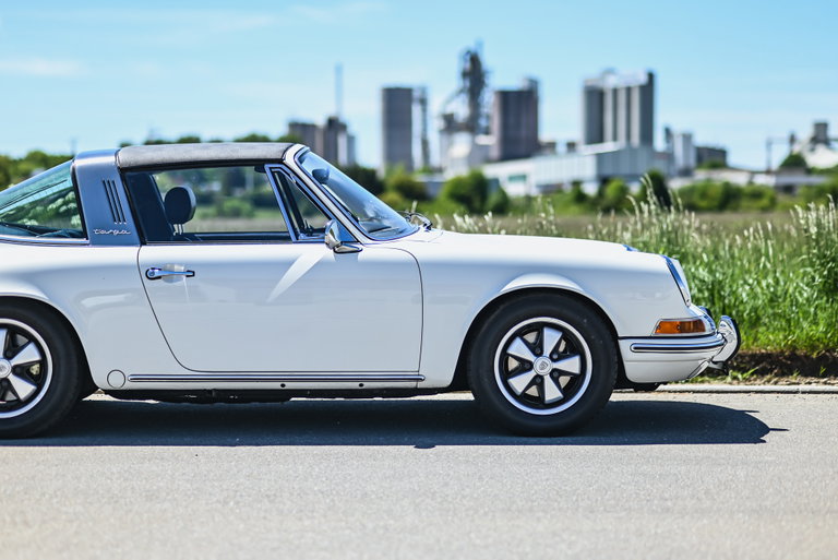 Porsche 911 T