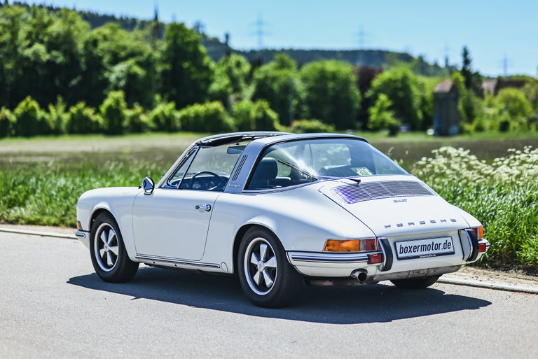 Porsche 911 T