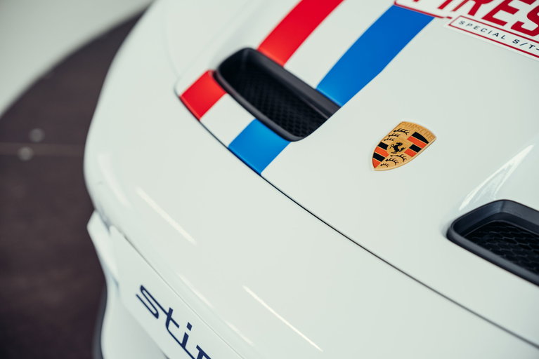 Porsche 911 S/T