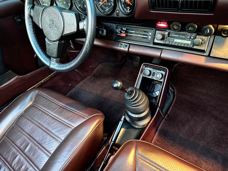 Porsche 911 SC (US)