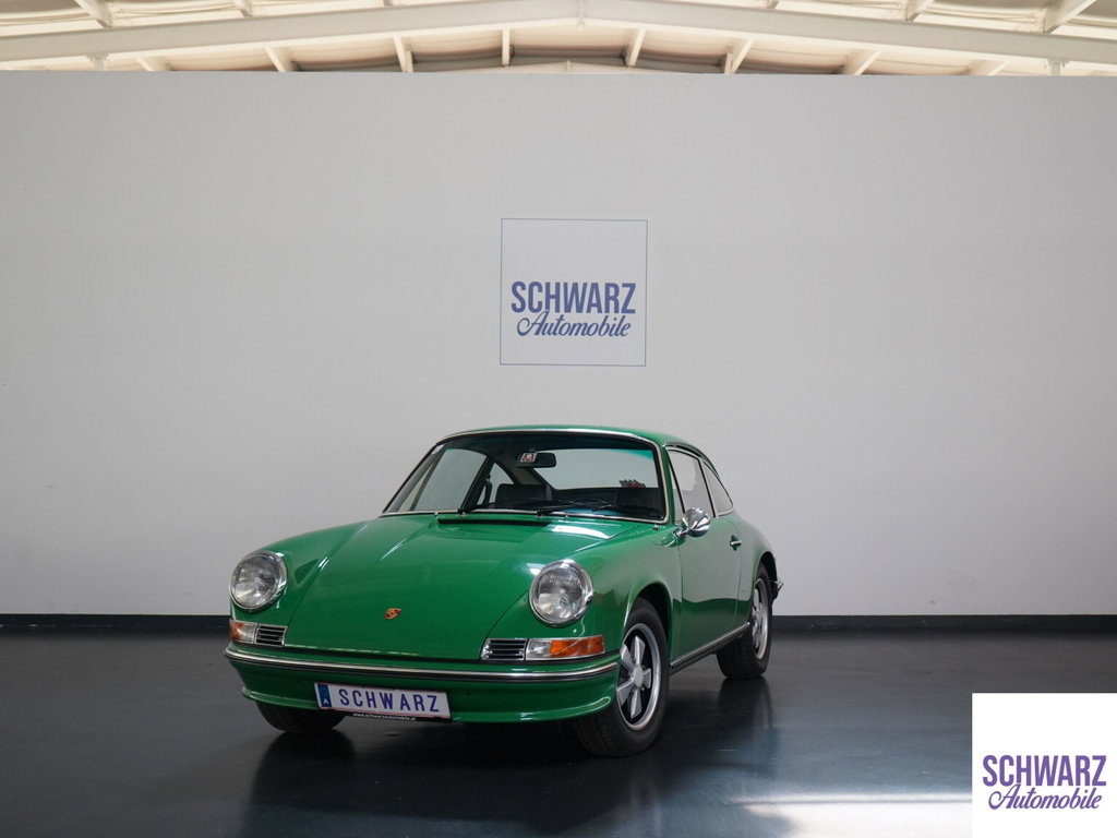 Porsche 911 E