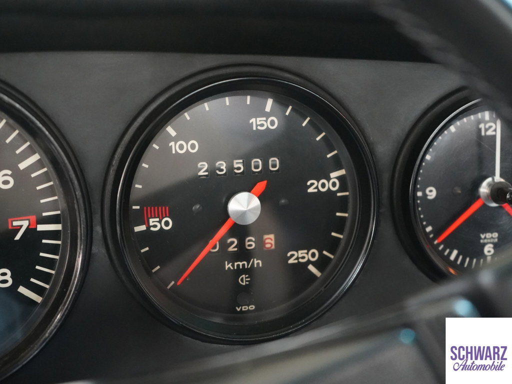 Porsche 911 E