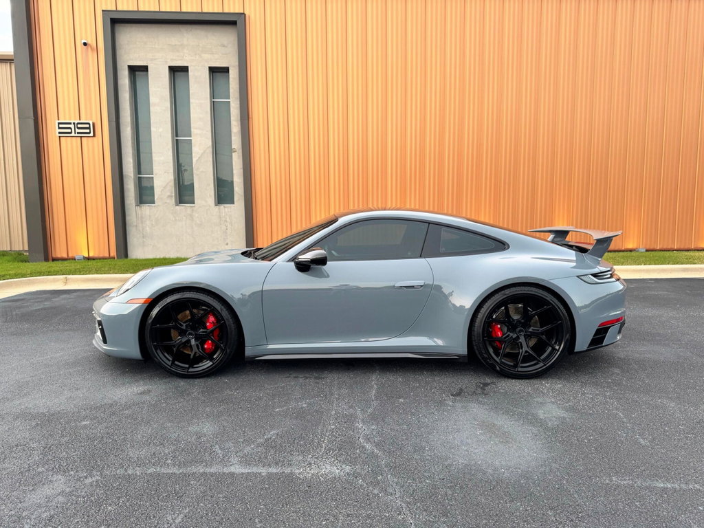 Porsche 992 Carrera 4S