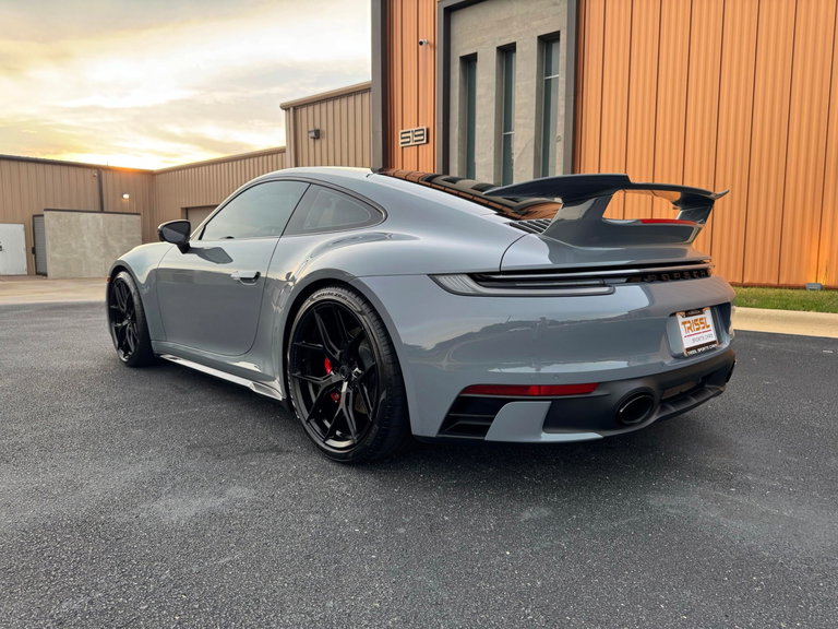 Porsche 992 Carrera 4S